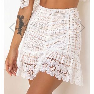 Tallulah Ruffle Hem Lined Crochet Lace Skirt